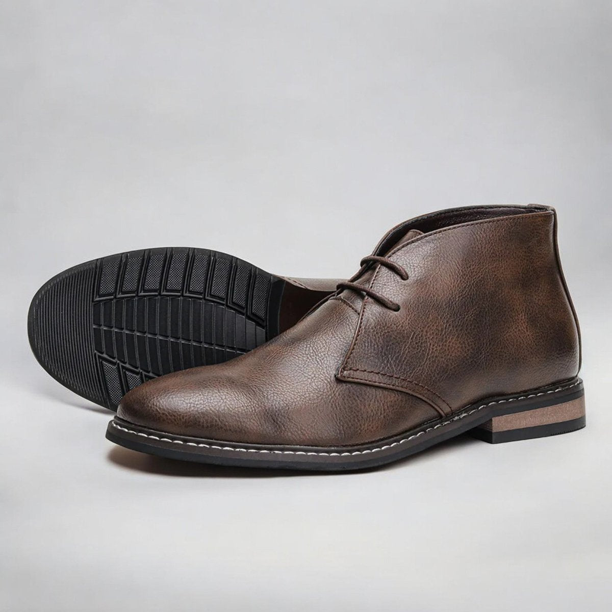 Men's Classic Lace-Up Chukka Boots with Non-Slip Sole